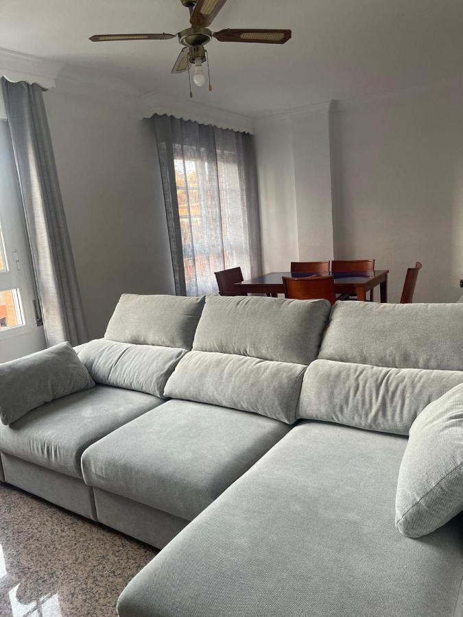 Encantadora Habitacion Privada Cerca Del Mar Málaga Eksteriør billede